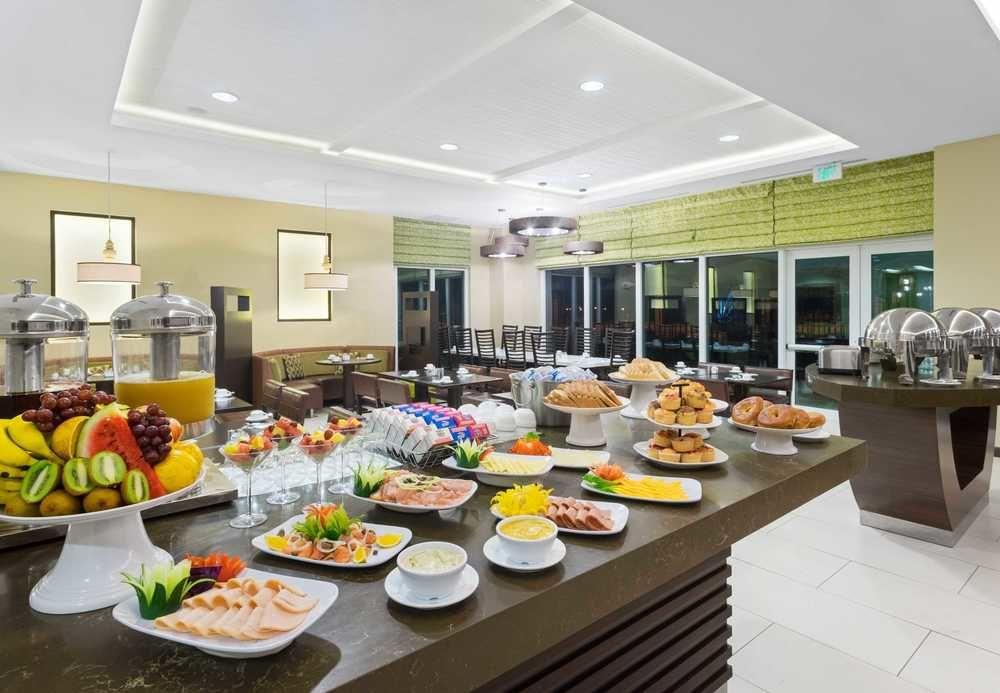 Courtyard By Marriott Kingston, Jamaica Hotell Eksteriør bilde