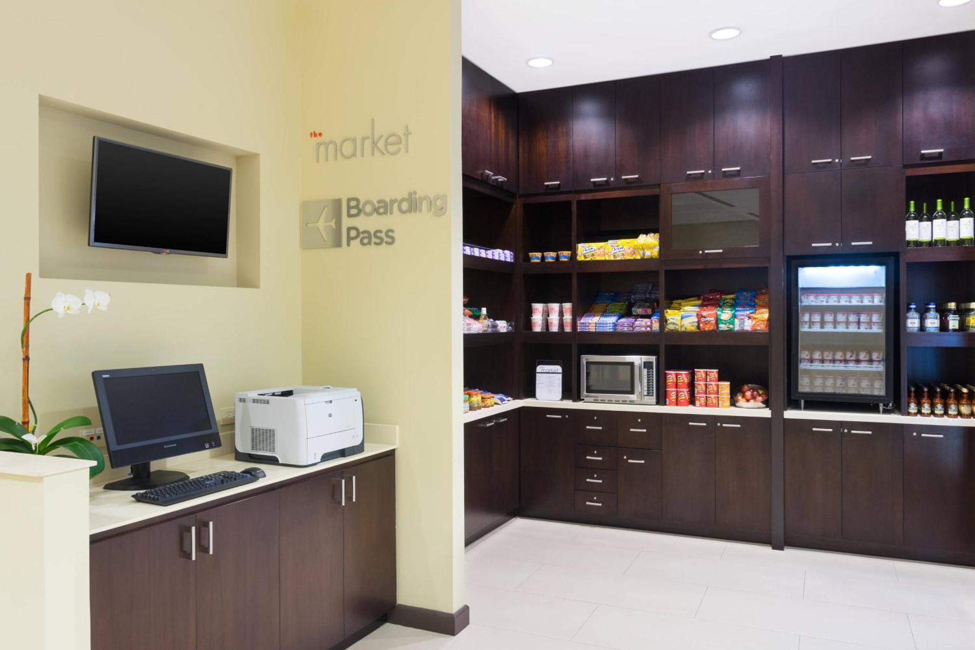 Courtyard By Marriott Kingston, Jamaica Hotell Eksteriør bilde