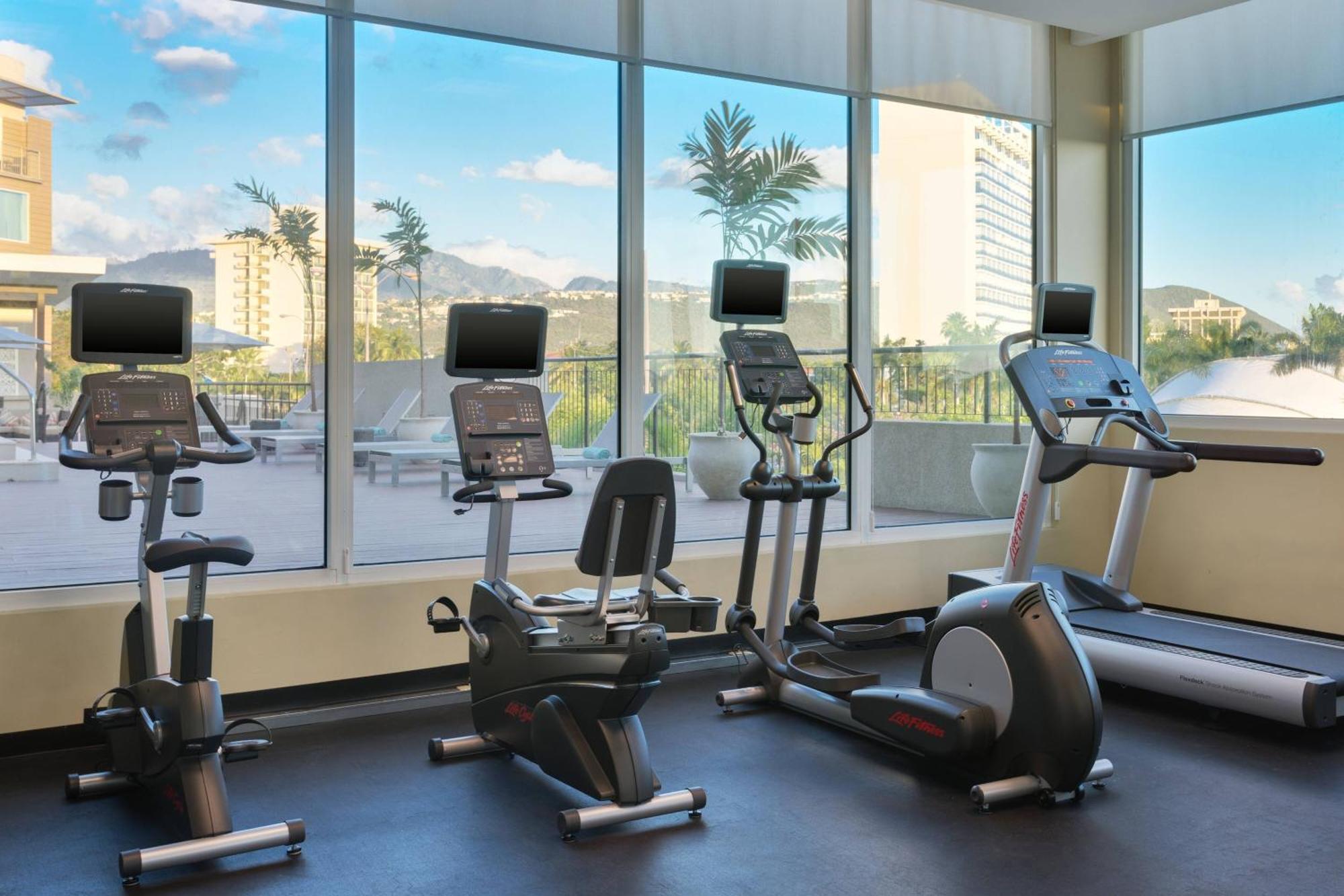 Courtyard By Marriott Kingston, Jamaica Hotell Eksteriør bilde